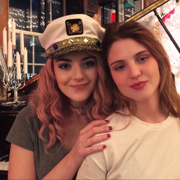 Curly Pink Wig Medium Length - Picture 6 of 8